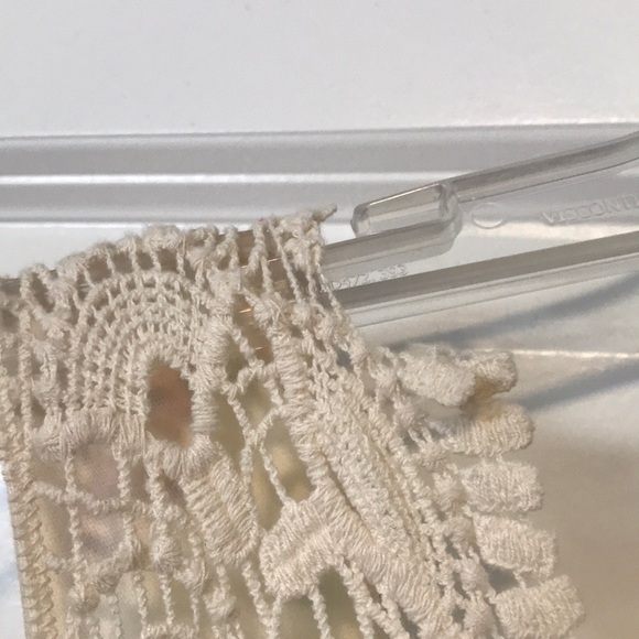 Vintage-inspired Floral Dress - Picture 4 of 4